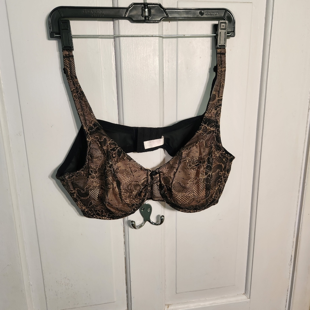 Cacique unlined lace bra size 40D